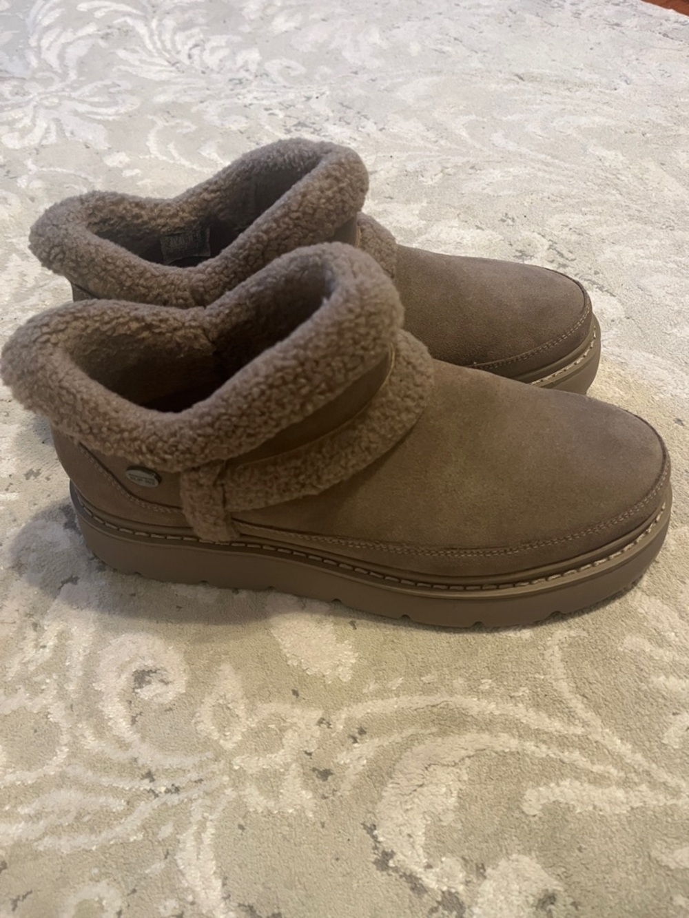 Cozy Suede Shearling-Lined Ankle Boots - Taupe